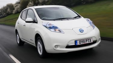 Nissan Leaf Mk1 – front tracking